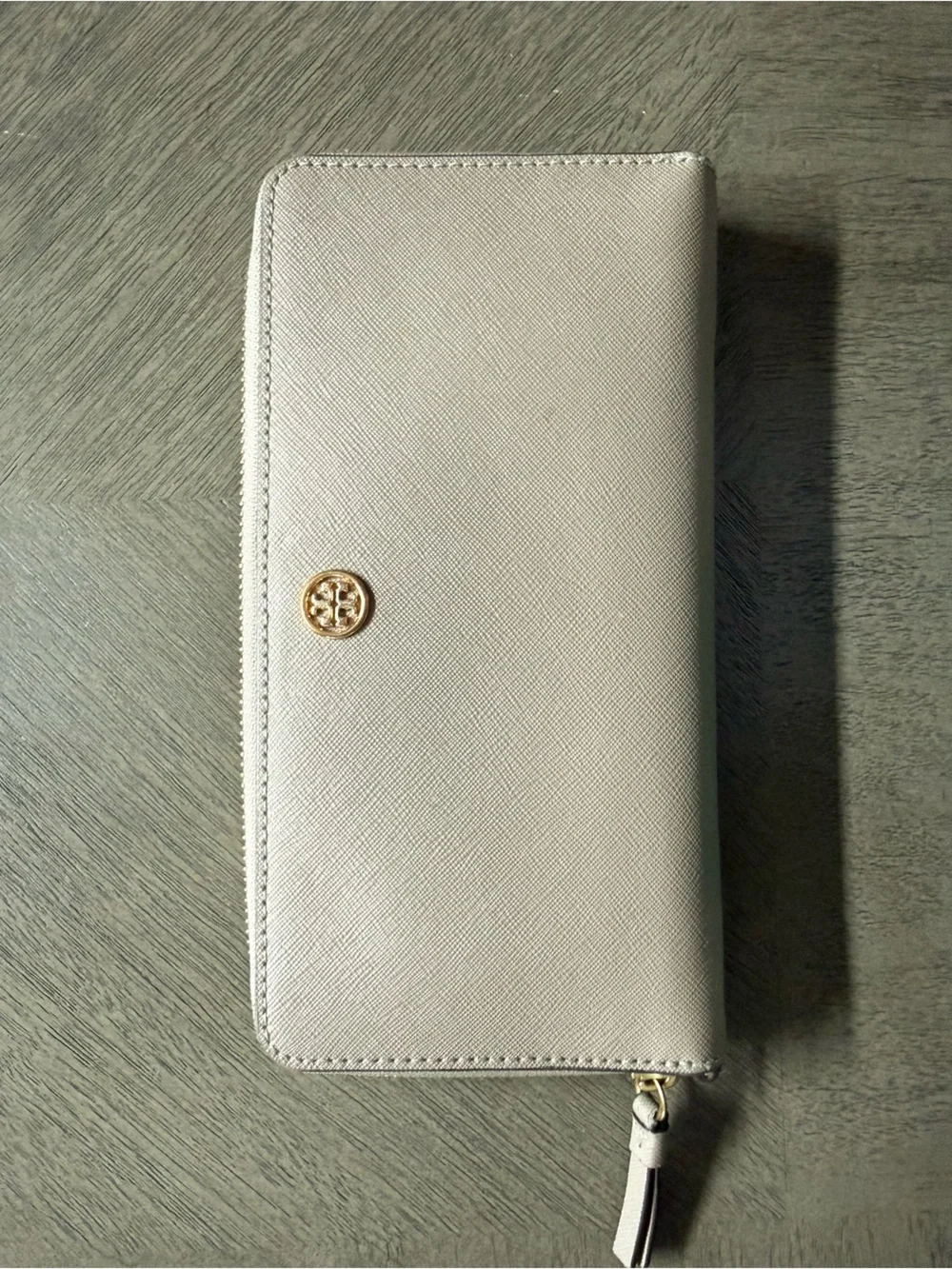 Tory Burch Zip-Around Continental Wallet in Light Gray with Gold Logo